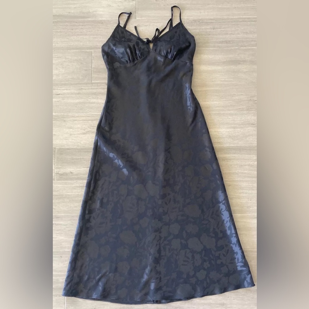 OPEN TO OFFERS Urban Outfitters Betsy Slip Dress Size XSmall